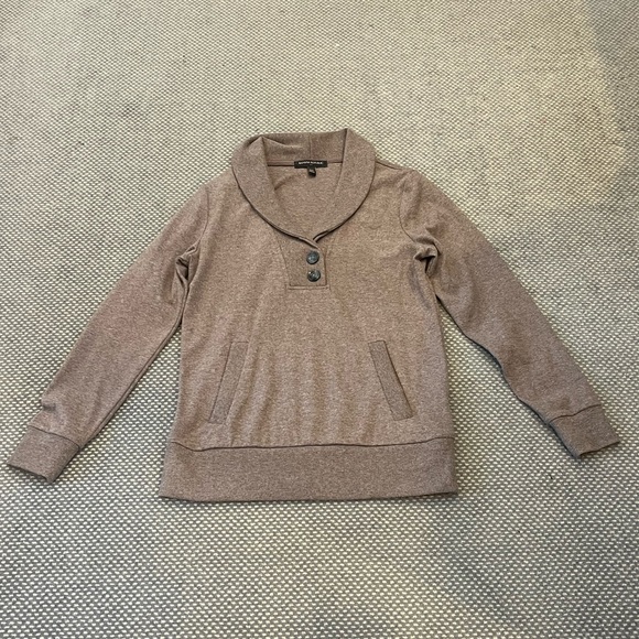 Banana Republic Tops - Banana Republic Sweatshirt